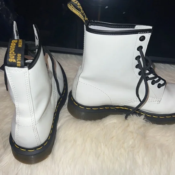 Doc Martens in new condition - Picture 2 of 3